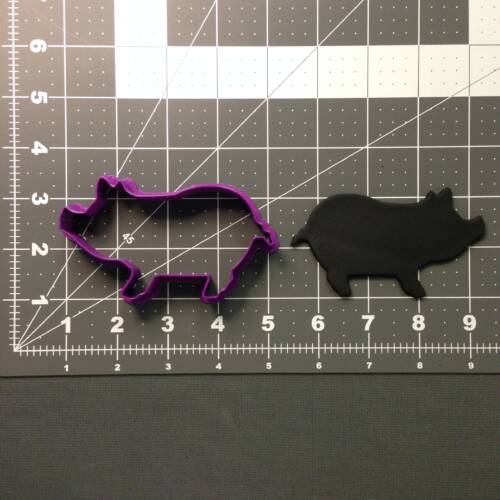 Pig 102 Cookie Cutter