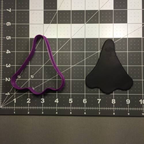 Nose 100 Cookie Cutter