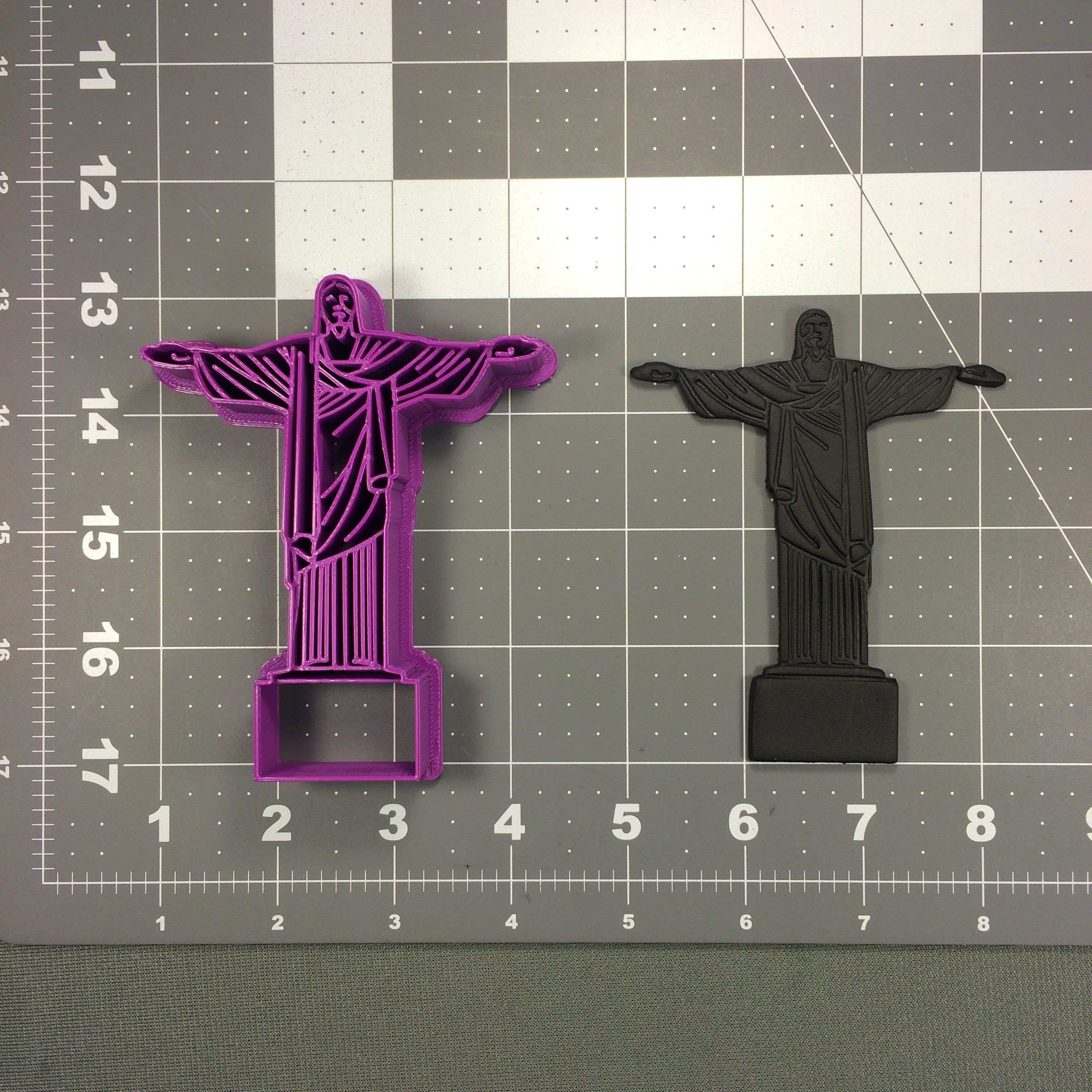 Christ the Redeemer 266-044 Cookie Cutter Set