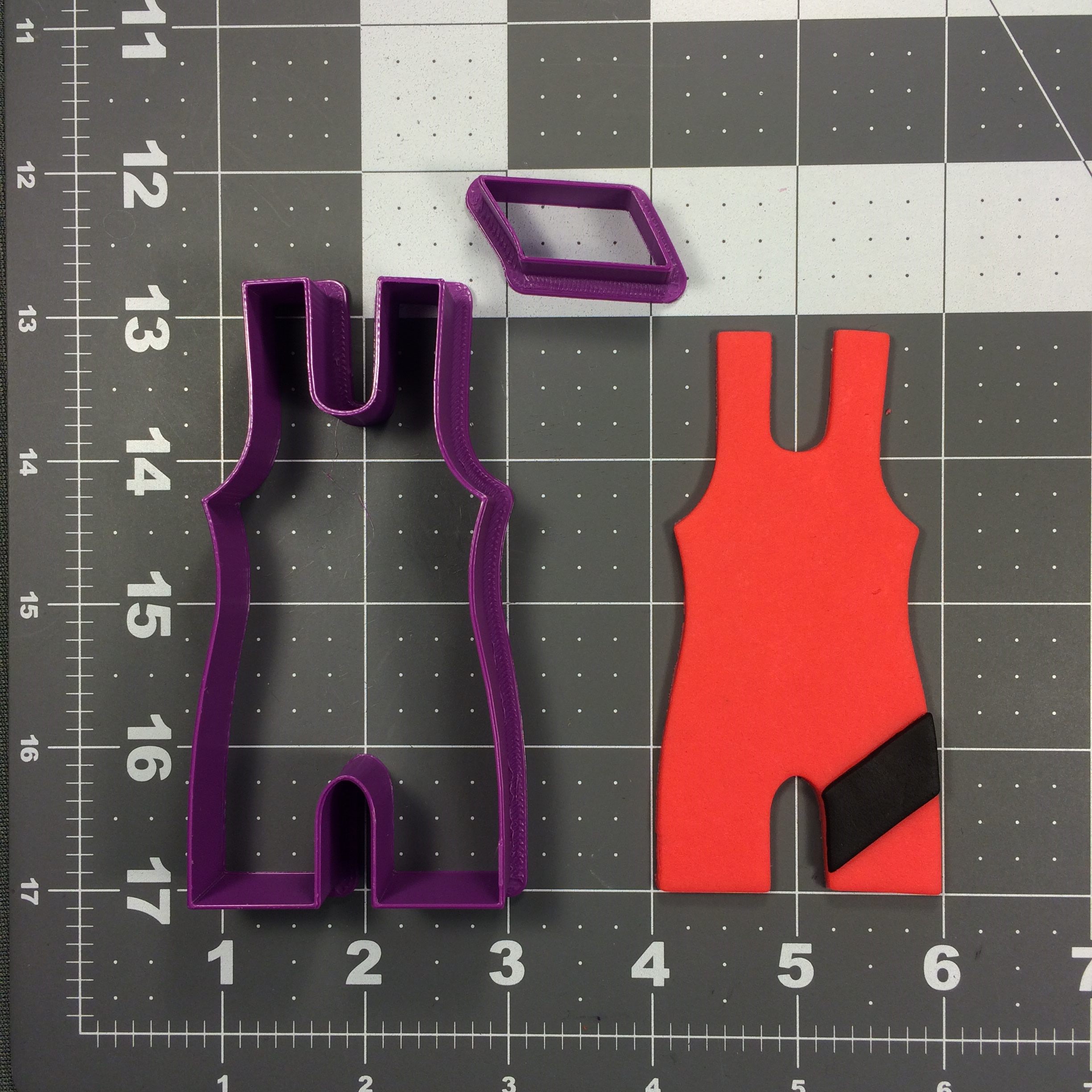 Wrestling Uniform 100 Cookie Cutter Set