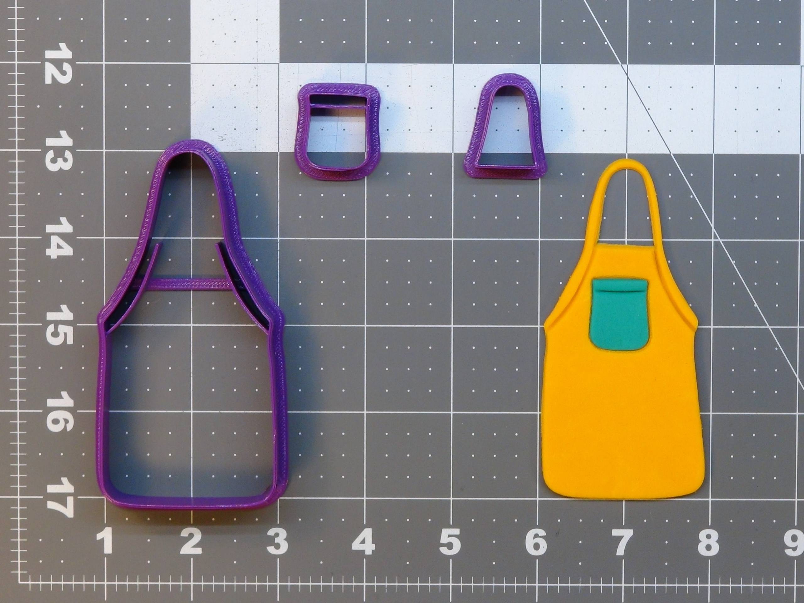 Apron 266-A250 Cookie Cutter Set