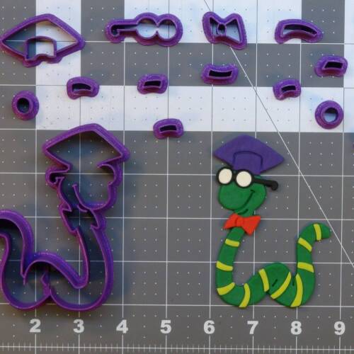 Bookworm 266-B616 Cookie Cutter Set