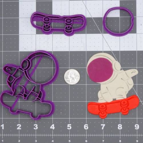 Astronaut on Skate Board 266-H652 Cookie Cutter Set