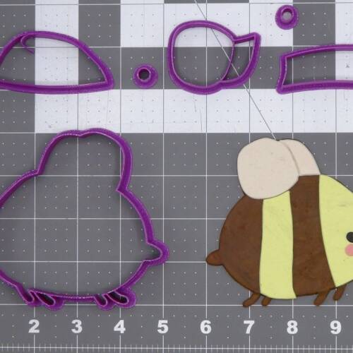 Bee 266-H930 Cookie Cutter Set